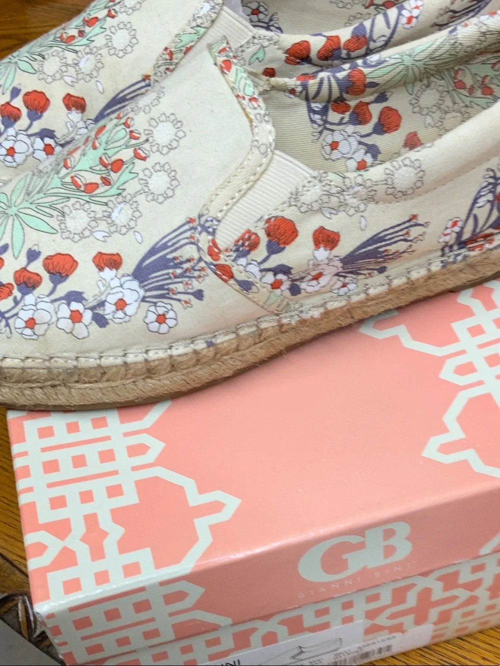 Gianni Bini floral Canvas Slip-On Espadrilles in Cream, Mint & Coral